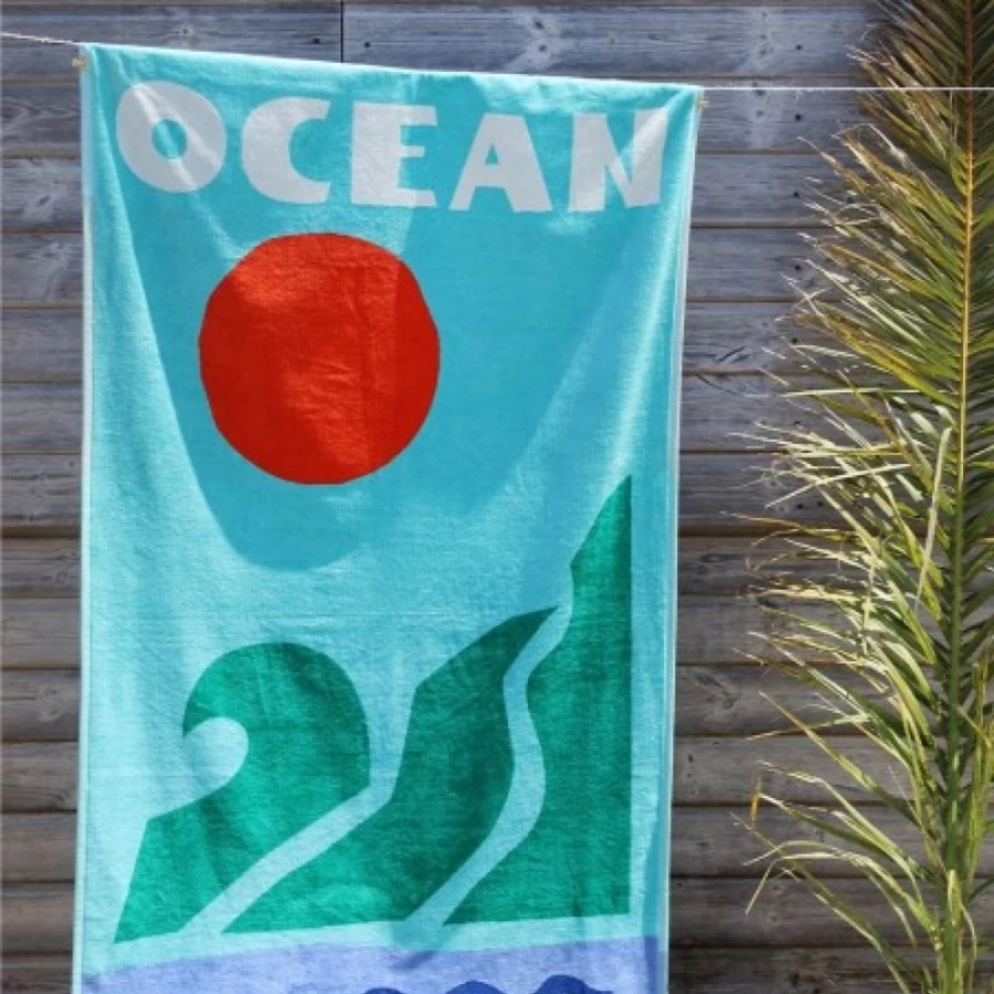 "JEAN-VIER Premium Blue Beach Towel - Soft, Quick-Dry & Large Ocean-Themed Towel for Sand & Pool"