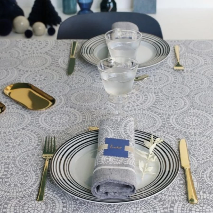 JEAN-VIER Light Grey Jacquard Tablecloth - Elegant Textured Dining Table Cover for Wedding & Home Decor