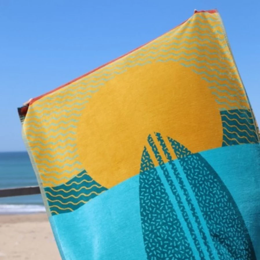 "JEAN-VIER Premium Blue Beach Towel - Soft, Quick-Dry & Large Ocean-Themed Towel for Sand & Pool"
